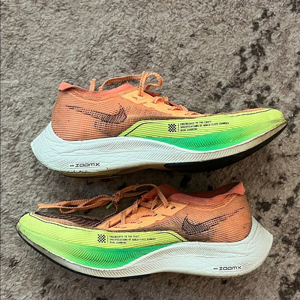 Nike Vaporflys size 8 w Vibrant Orange and Lime Sneakers